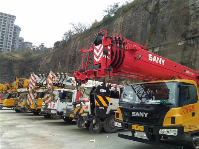 化州市吊车出租按什么计费？台班费、单次费、里程费怎么算？